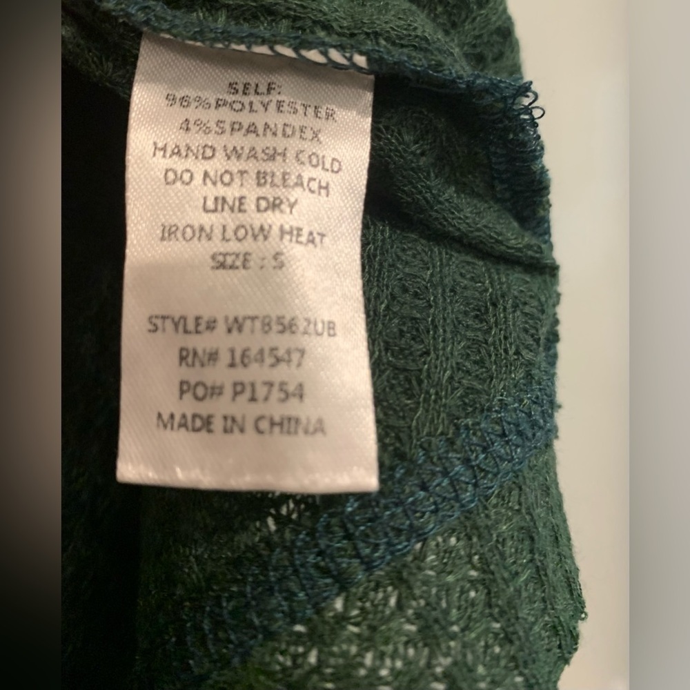 NWT, Flawless, Forest Green Waffle V-Neck T with Drop Sleeves, Size Small - Picture 4 of 7